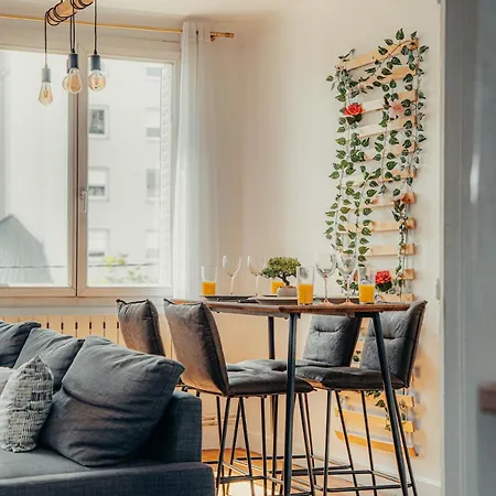 Le Cocon Pour 6 Et 1 Bebe Apartment